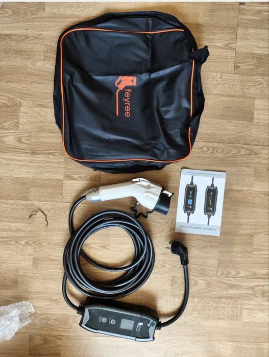 Зарядка Feyree Tesla Model Y USA NACS 3,5 кВт 16А 7 кВт 32А