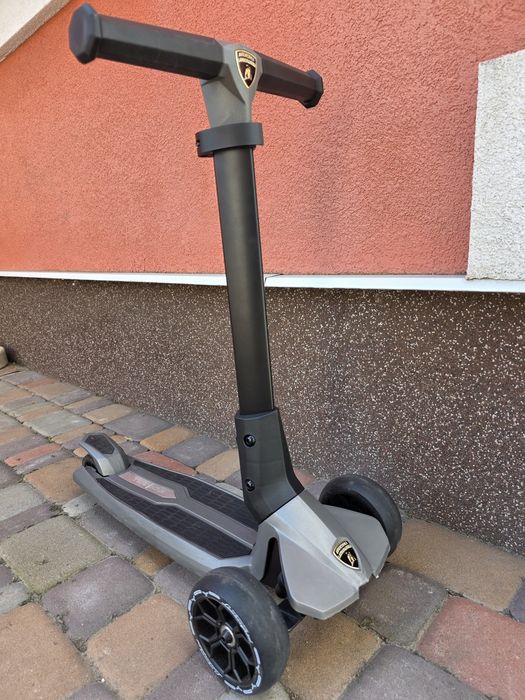 Самокат Lamborghini