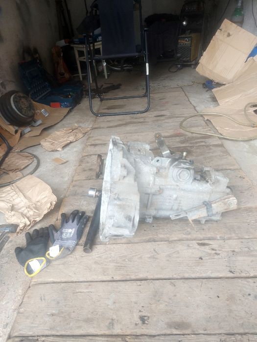 Sprzedam  skrzynię biegów vw polo 6n2 1.9sdi