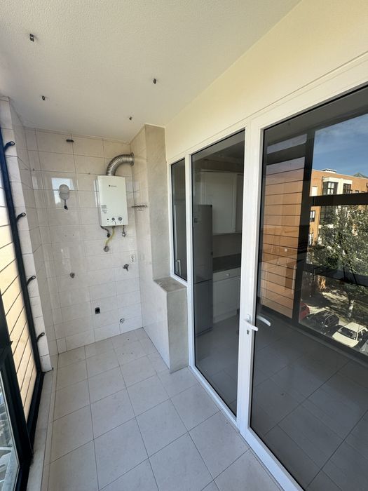 Apartamento T2 c/ Garagem