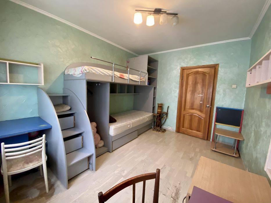 2к каартира гарний ремонт вул Закревського р-н Фестивальний