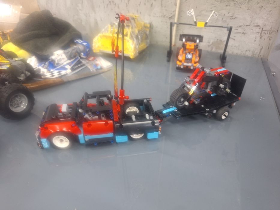 Лот Лот Lego technic 42106+ 42104
