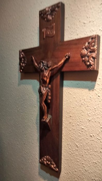 Crucifixo vintage BRONZE e madeira Séc.XIX(19)