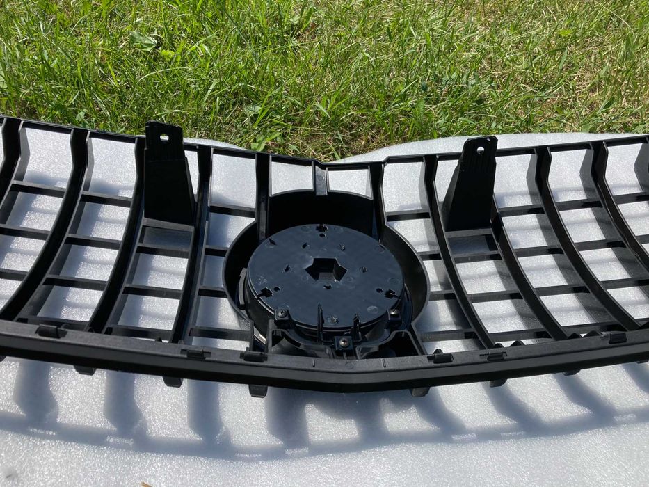 Решетка радиатора mercedes GL X166 2012-2015год. GT All Black & Chrome Black