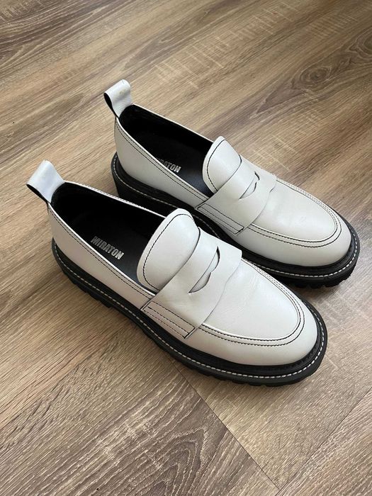Белые лоферы miraton