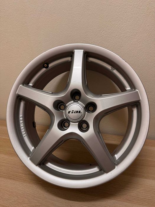 Vendo conjunto de jantes usadas RIAL (4 unidades)