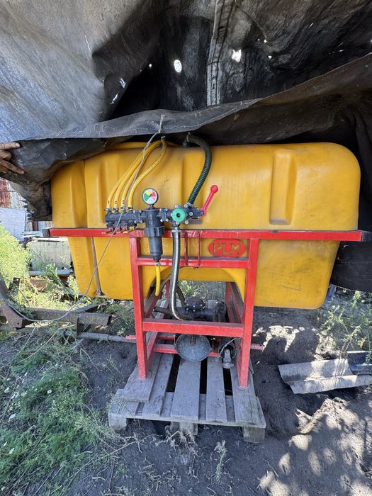 Продам трактор юмз