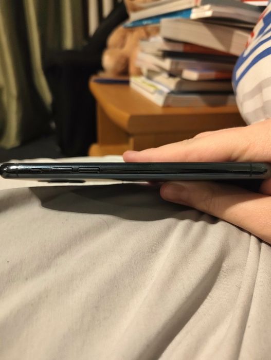 iPhone 11 Pro 64GB, MidnightGreen, 72% Bateria - Bardzo Dobry