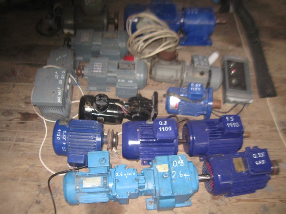 silniki ,motoreduktory 0.09-5.5 kW / 2.6-200 u/min