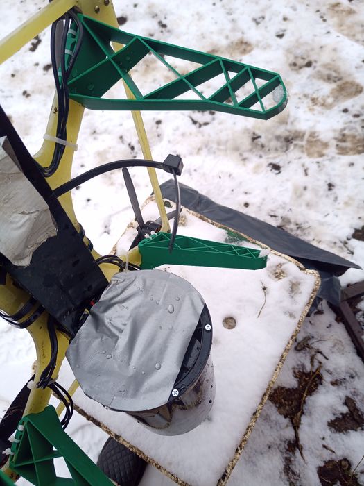 Дрон ждун, FPV оптоволокно