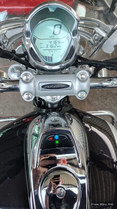 Продам мотоцикл bajaj avenger 220