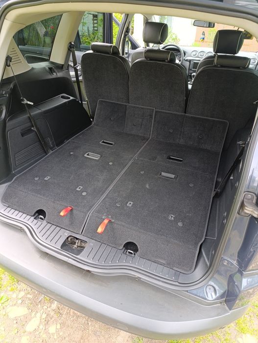 Ford s-max 2014 рік