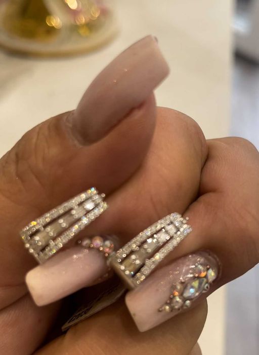 Kolczyki Infinity kółka diamenty 0.70 CT