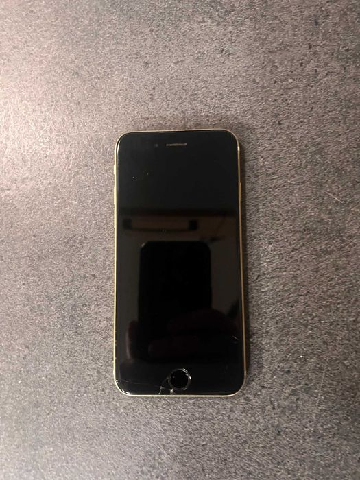 Iphone 6S 32gB (peknieta szybka oraz nie dziala touch id)