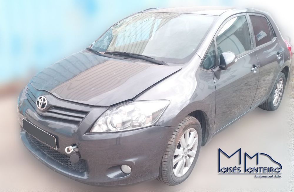 Peças Toyota Auris (E15) 1.4 d4d