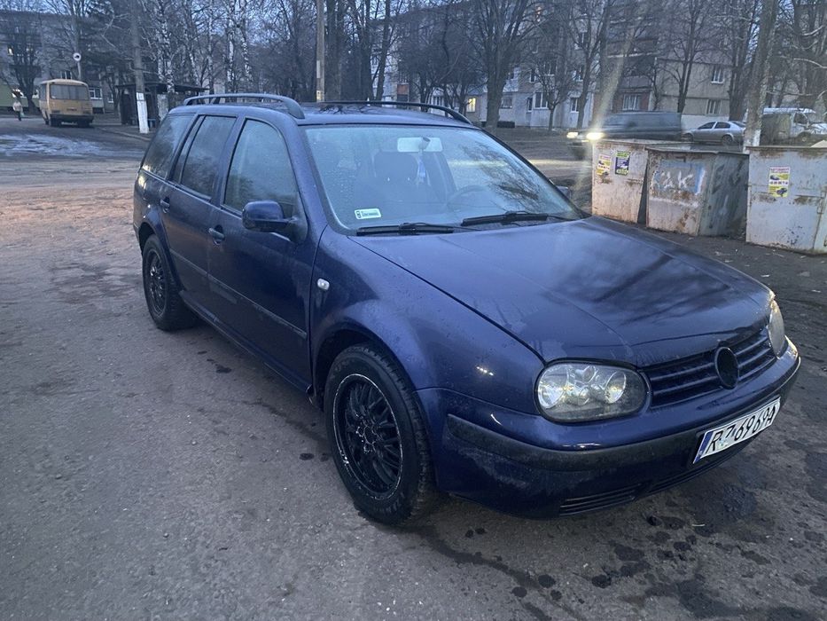 Автомобиль Гольф 4 Универсал