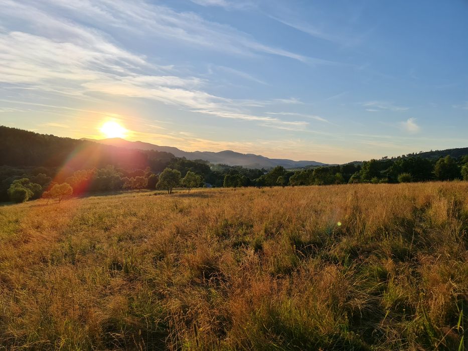 Widokowa działka budowlana. Zabudowa jednorodzinna i rekreacyjna.
