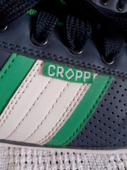 Кросівки CROPP р.42