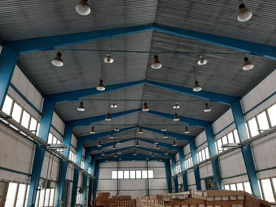 Ангар, склад, виробниче приміщення, зерносховище.