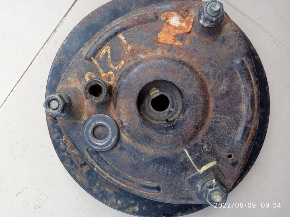 Опорний підшипник передньої лівої стійки в зборі з подушкою Santa Fe