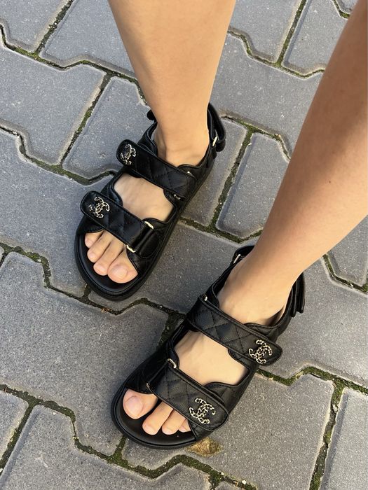 Босоніжки CHANEL black шкіра преміум