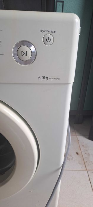Máquina lavar roupa Samsung WF 7600 NAW