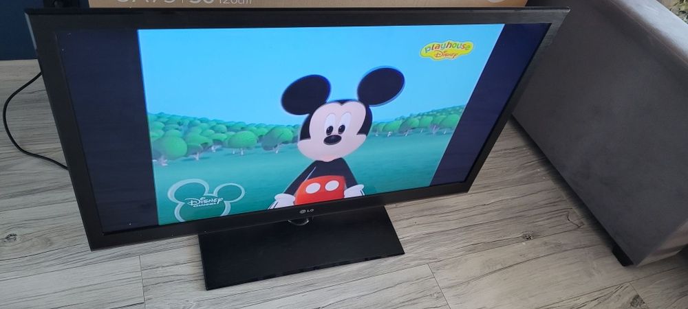 Telewizor LG 42 cale