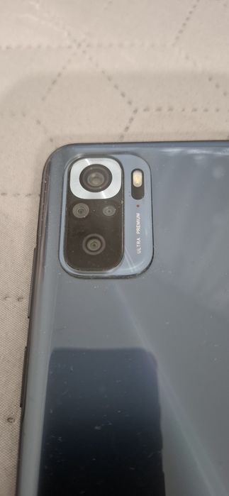Smartfon Redmi Note 10s ładny