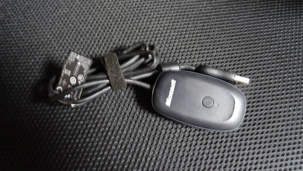 Colecção Xbox 360: quase 100 Jogos + consola 500GB + acessórios