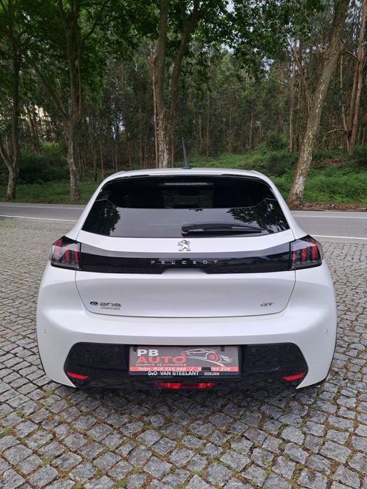Peugeot e-208 GT LINE de 136cv 100% elétrico
