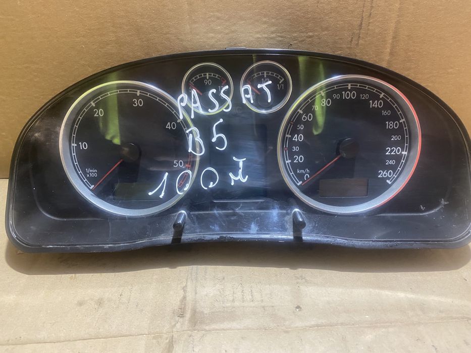 Zegary Licznik Volkswagen Passat B5 3B0.920.829A