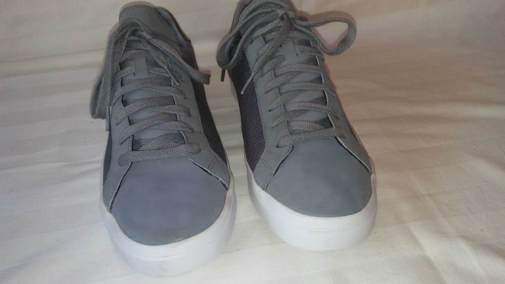 Adidas roz. 43 1/3 - dł. wkł. 27 cm- stan bdb