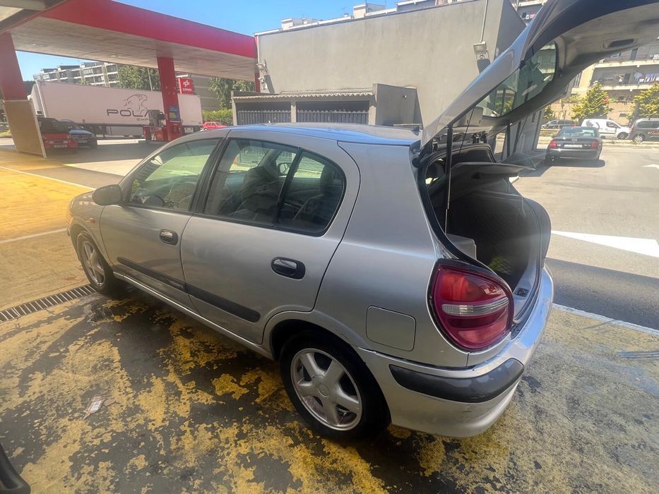 Nissan almera (gasolina)