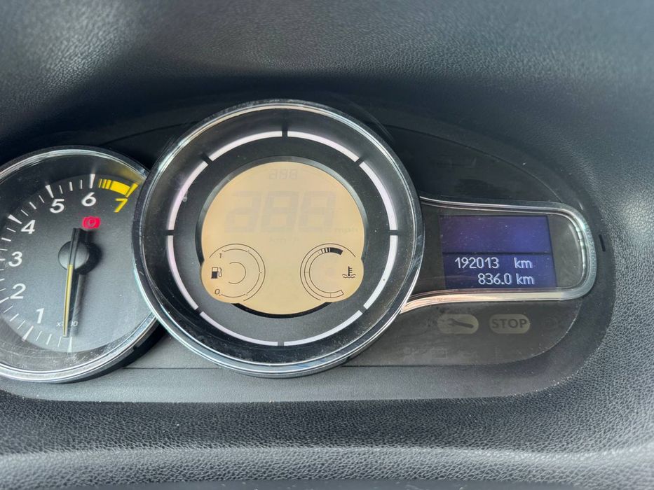 Свіжопригнанний Renault Megane 1.6 Germany