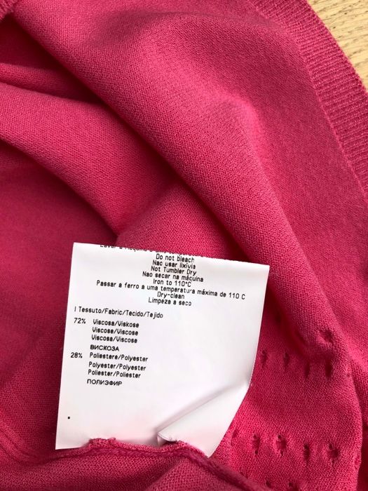 Sweterek Versace Versus różowy rozm. M