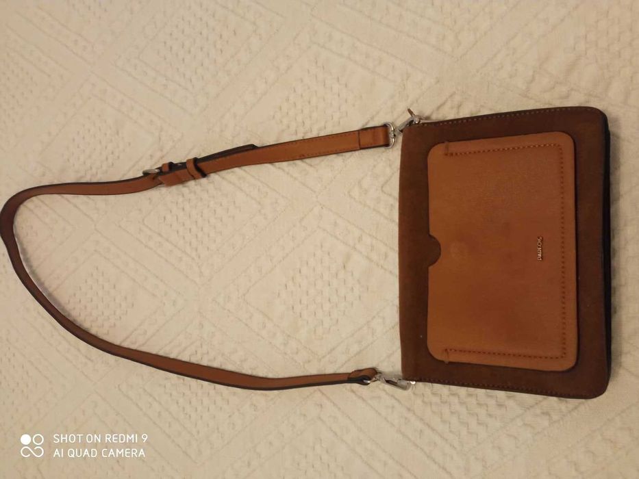 Mala castanha Parfois