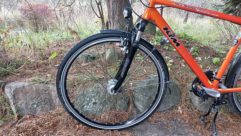 Alu Rower Miejski Męski KTM Avento 24 Plus 3x8 Deore LX Magura HS11 28