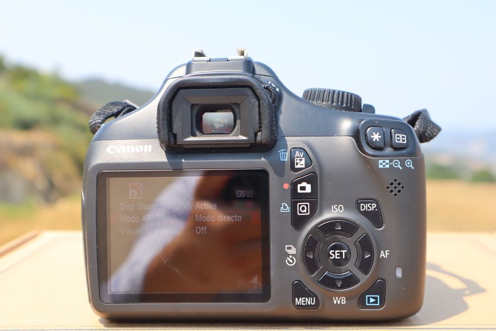 Canon EOS 1100D + EF 28-80mm