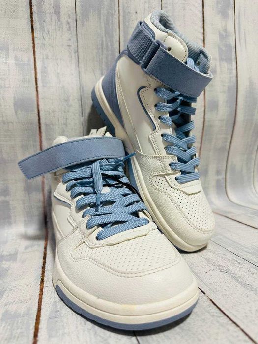 Хайтопи ZARA розмір 35