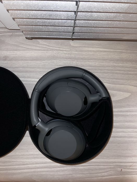 Продам наушники Sony Ult Power Sound
