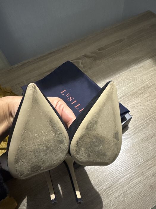 Le silla шпильки туфлі