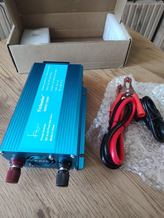 Przetwornica napięcia Yinleader 600W/1200W 24V DC → 230V AC
