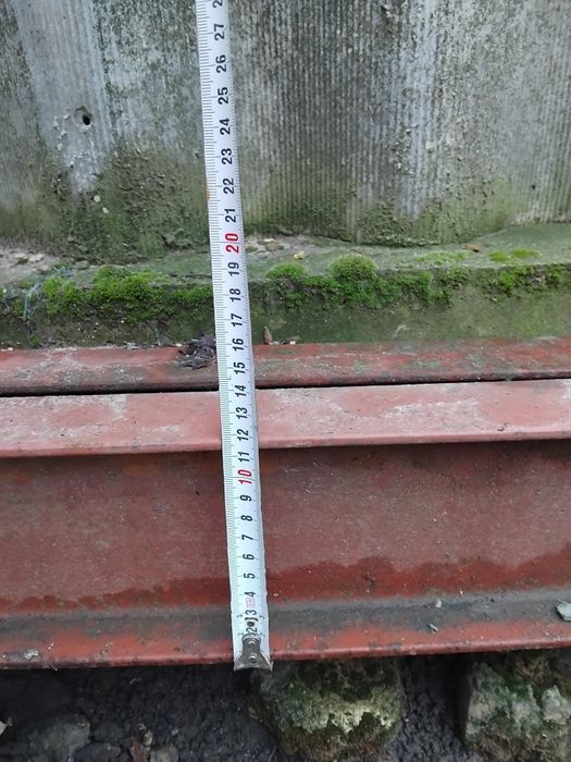 Продам двух тавра нова