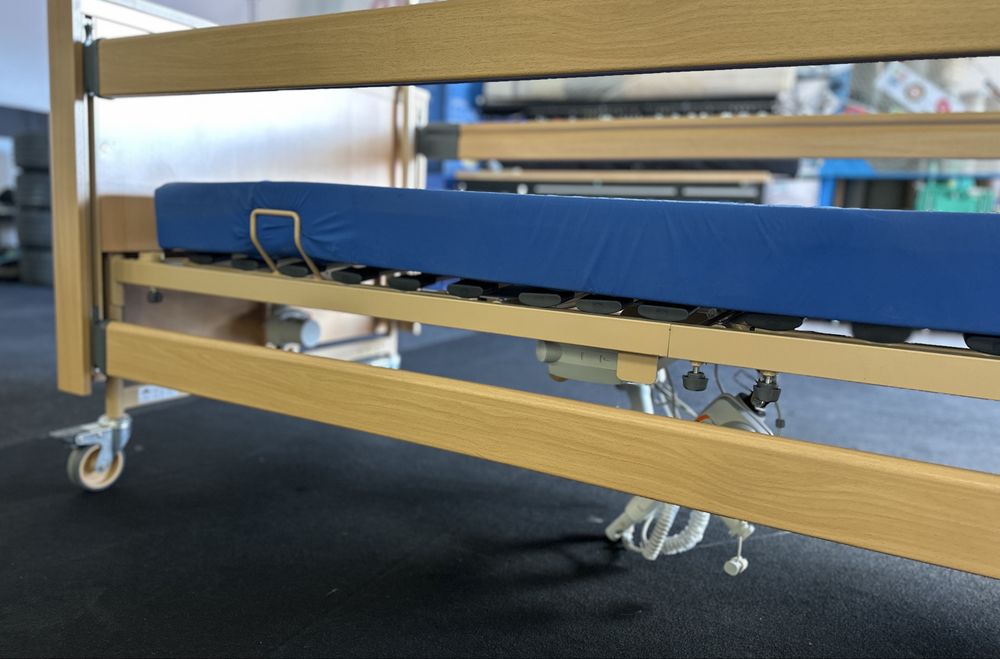 Cama Articulada Elétrica Burmeier + Colchão Anti-Escaras + Trapézio