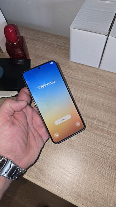 Samsung s 22 Plus 256gb