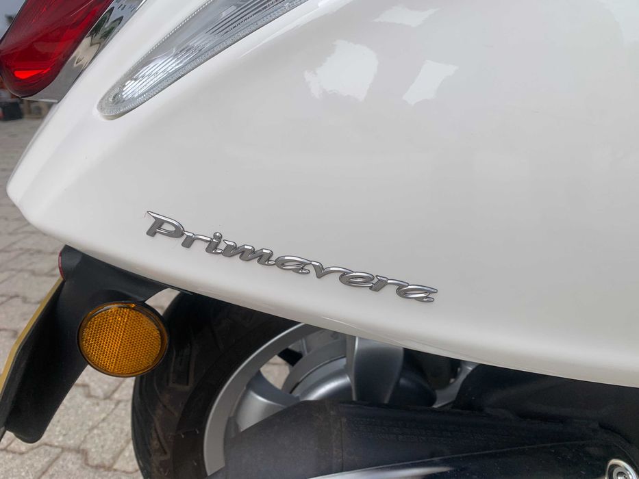Vespa Primavera 50