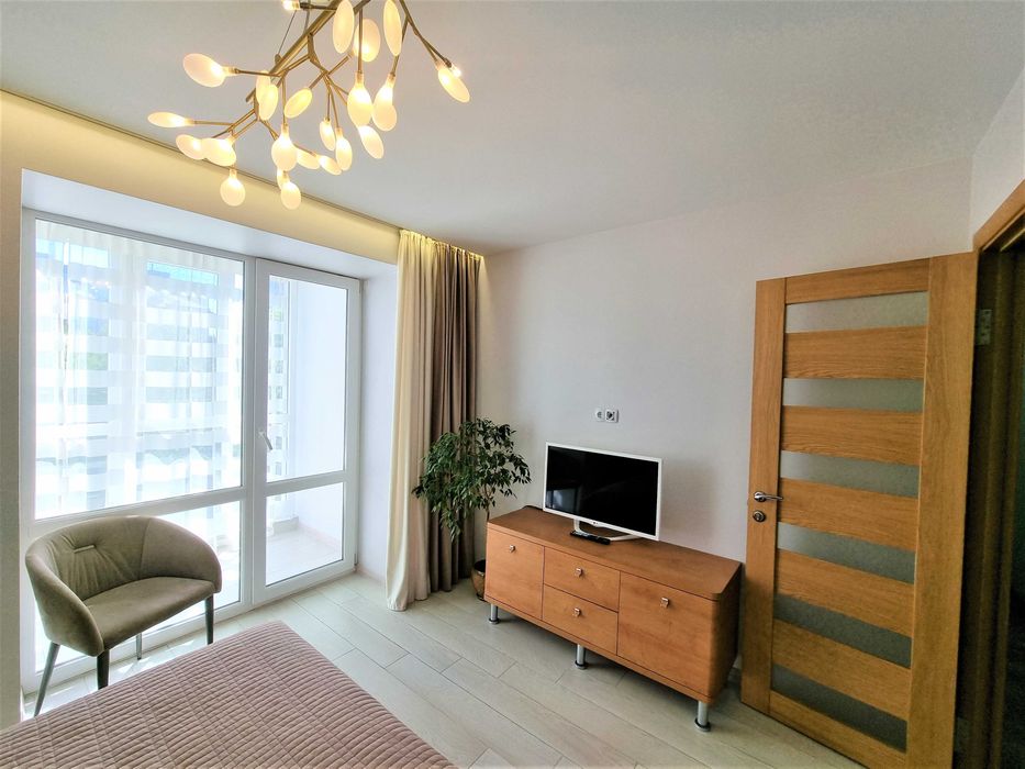 Стильна 2 кімн. квартира вул. Глибока 24. Звітні документи