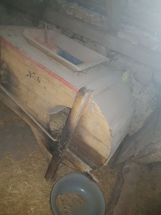 Wialnia do zboża, antyk, bardzo stara