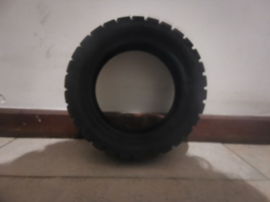 Peneu Roda Trotinette 10,5“