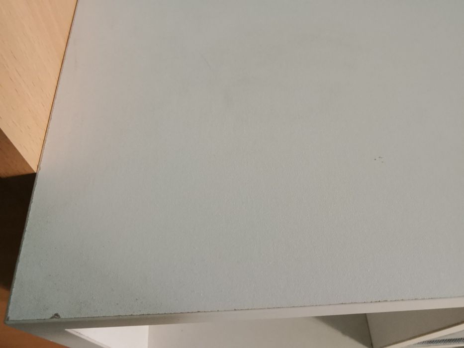 Szafka regał z pojemnikami Aktualne
